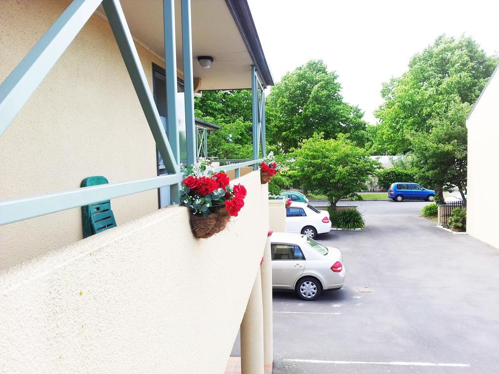 Cherry Tree Lodge Motel Christchurch Bagian luar foto