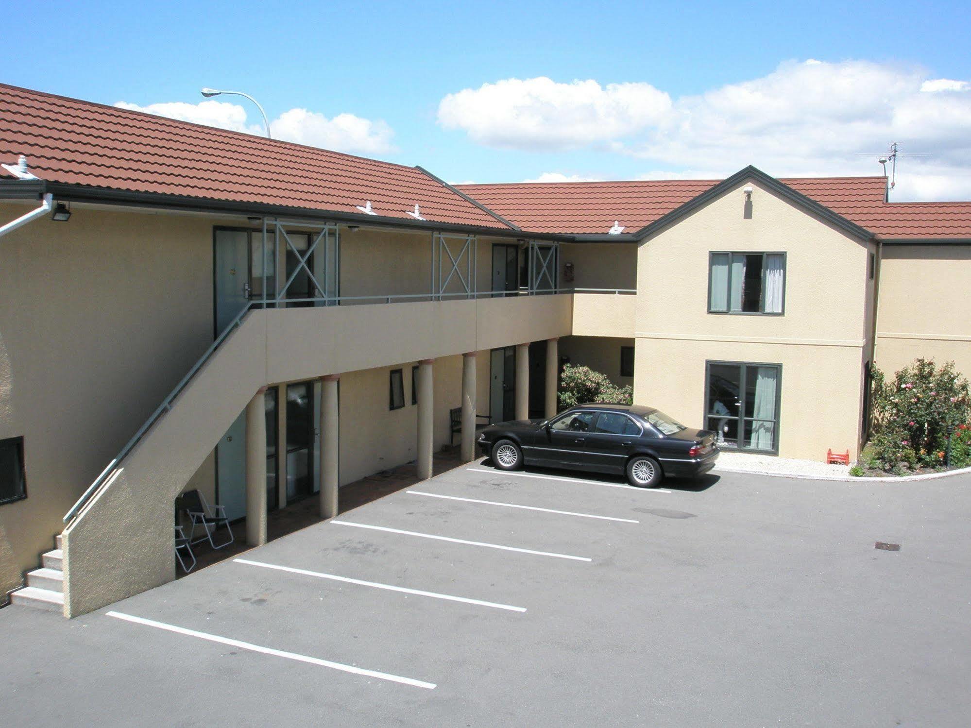 Cherry Tree Lodge Motel Christchurch Bagian luar foto