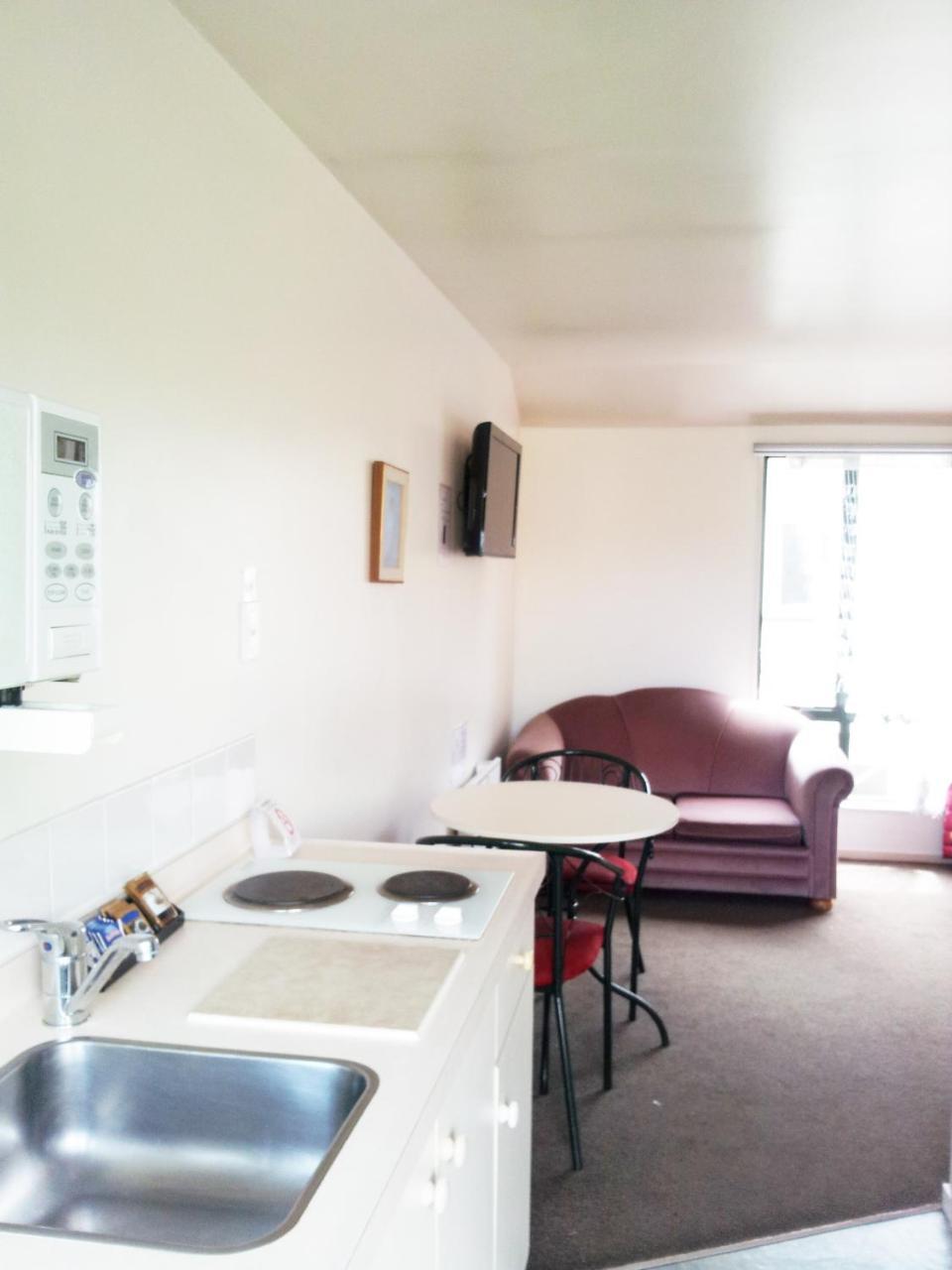 Cherry Tree Lodge Motel Christchurch Bagian luar foto