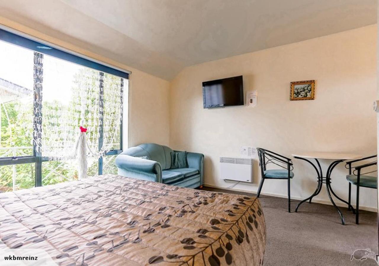 Cherry Tree Lodge Motel Christchurch Bagian luar foto